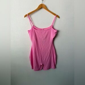 SKIMS Ribbed Soft Lounge Scoop One Piece Romper Bubblegum Sz Large OS-MDT-2695